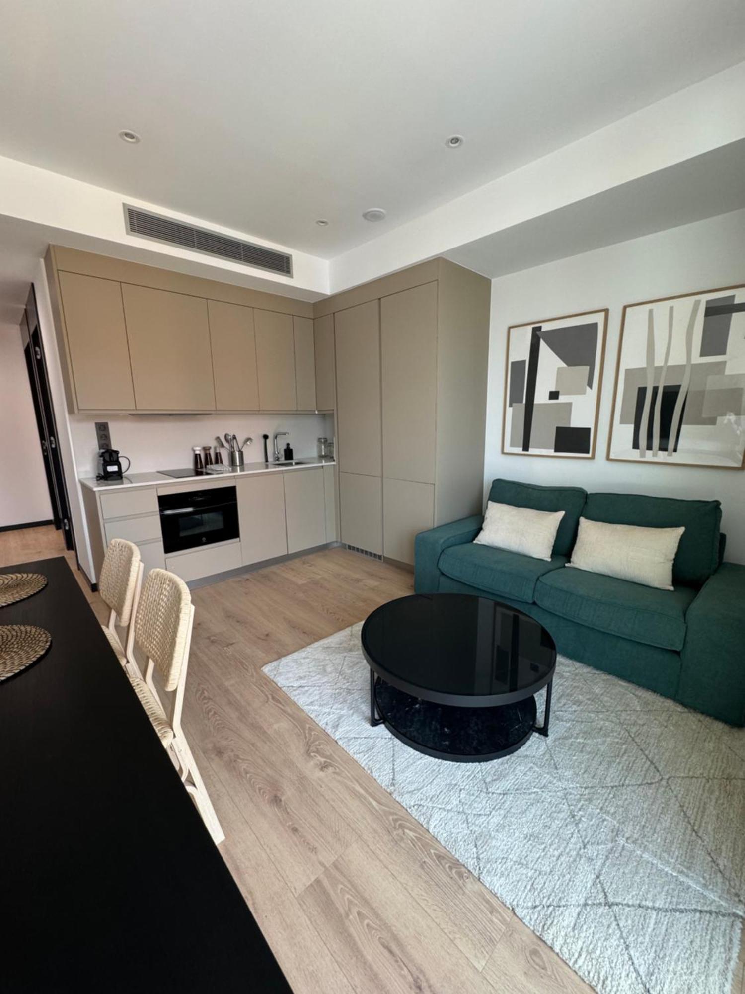 Oasis Pavia 15